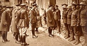 Re Giorgio con il 7° Bn. Sherwood Foresters dopo Bullecourt, marzo 1918